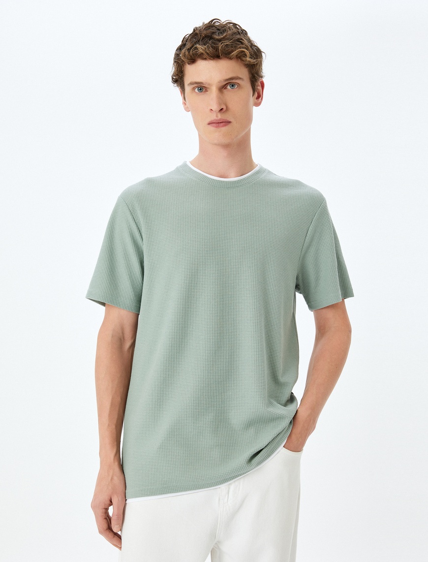   Slim fit majica sa teksturom
